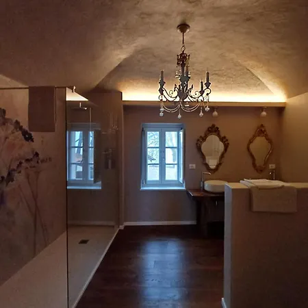 Santo Stefano 600 Apartment